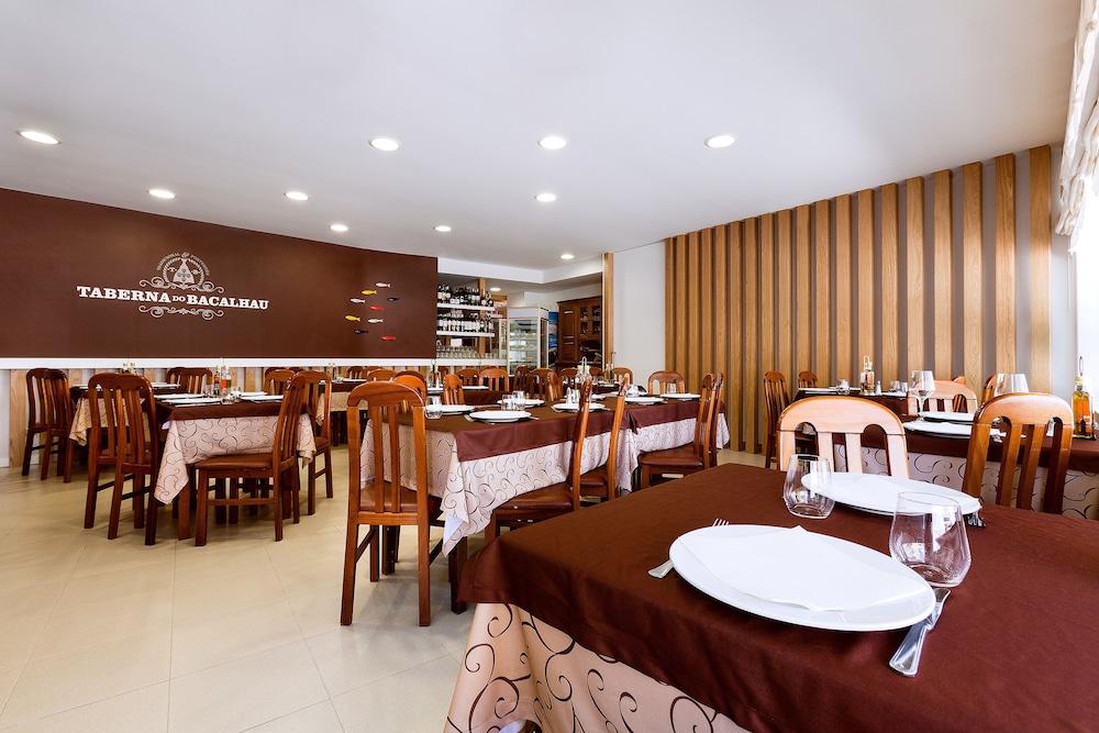 Ribeiro Hotel ファティマ エクステリア 写真